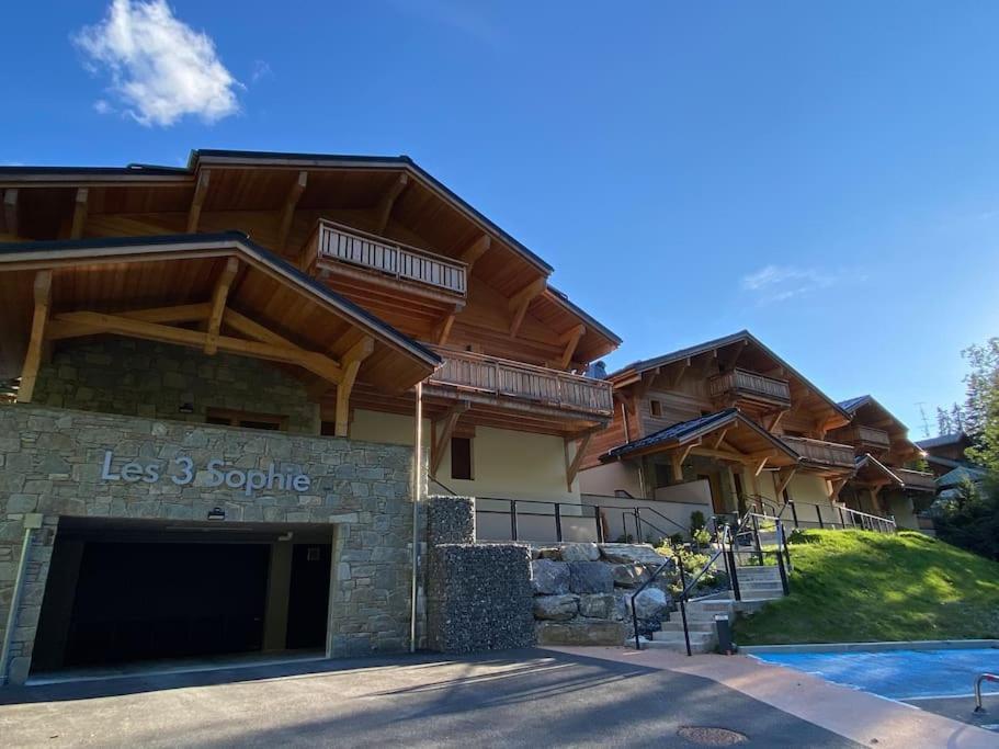 Gorgeous 2 Bedroom, 2 Full Bath, Ski In Apartment! Winner Of 2025 And 2024 Traveller Award! Morzine Eksteriør billede